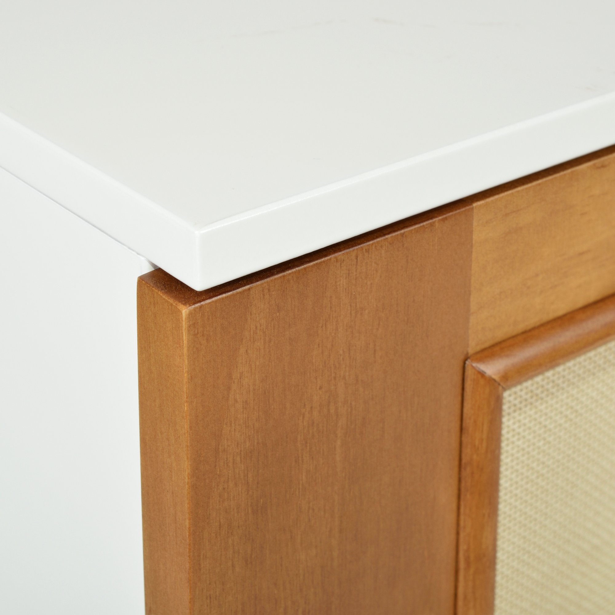 balcao e rack koz branco e mel