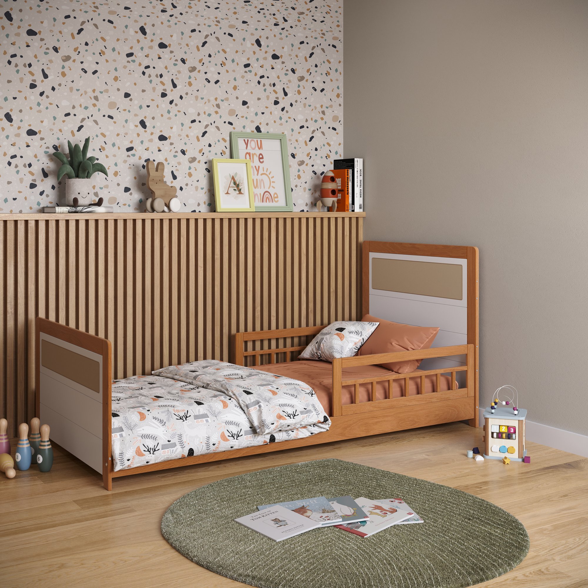 cama montessoriana solteiro reversivel rattan com grade dupla de protecao golden branco e mel
