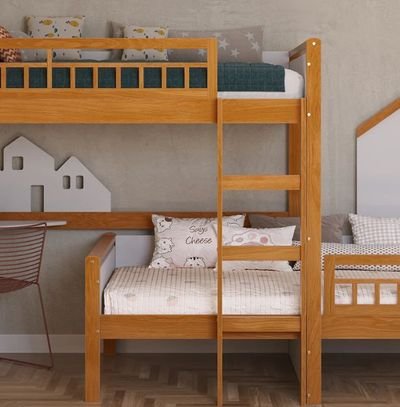 quarto de menina de madeira